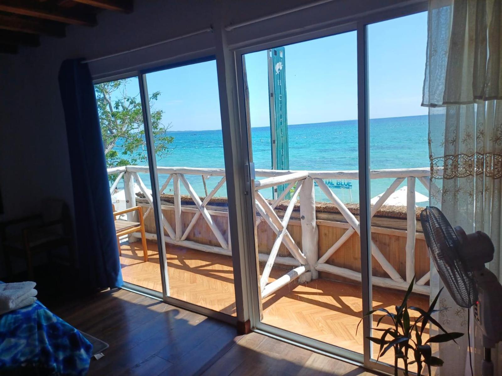Cristal Blue Baru Hotel Pendales Ngoại thất bức ảnh